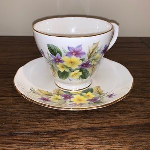 Duchess Fine Bone China Teacup Saucer Violets